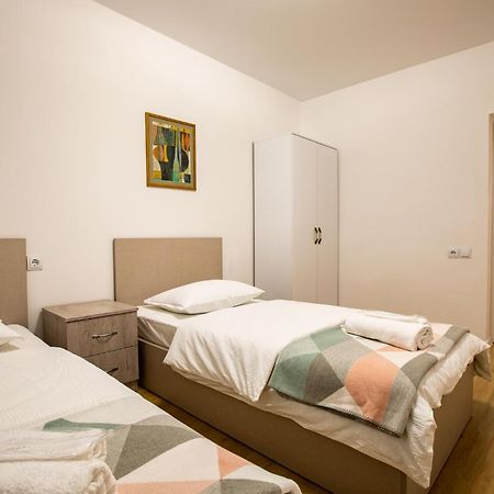 Guesthouse Of Manoni Ratiani Mestia Ngoại thất bức ảnh