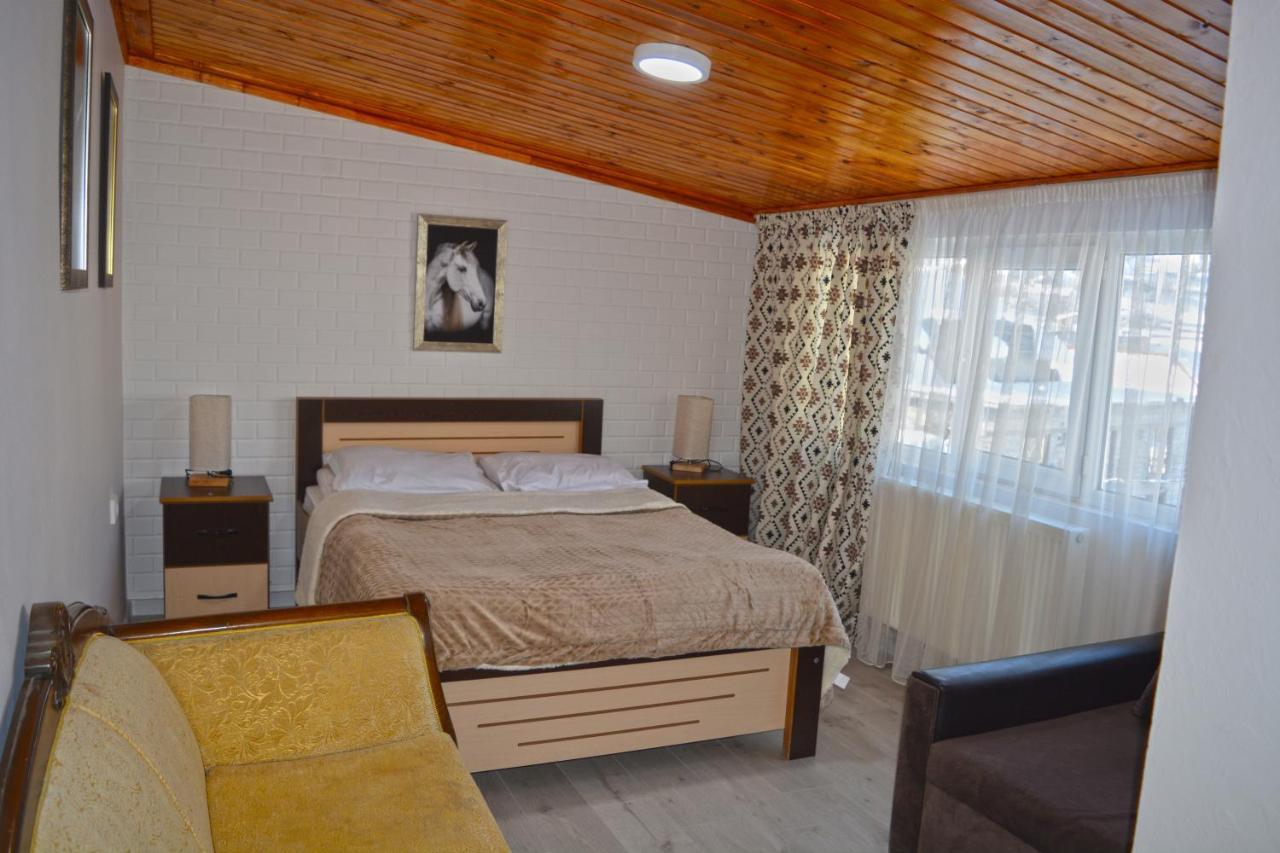 Guesthouse Of Manoni Ratiani Mestia Ngoại thất bức ảnh