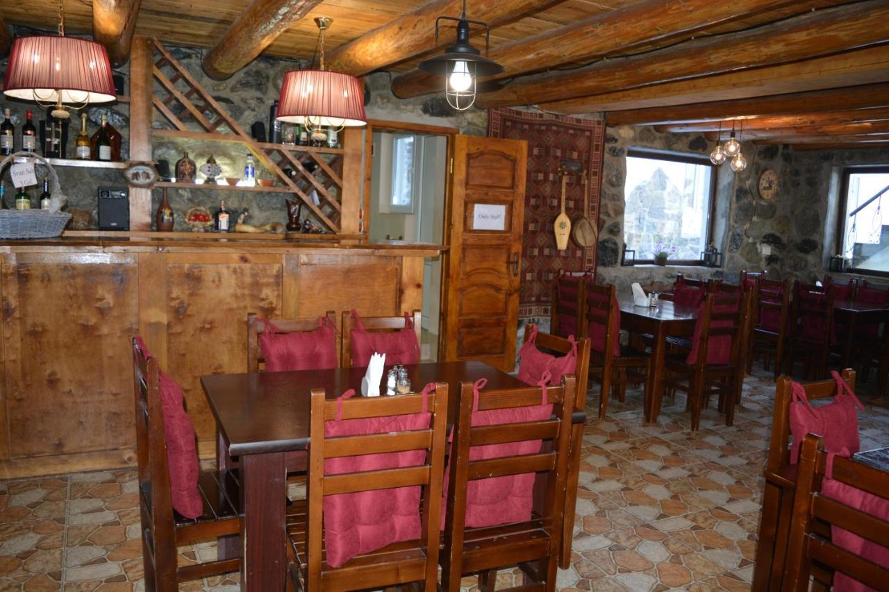 Guesthouse Of Manoni Ratiani Mestia Ngoại thất bức ảnh
