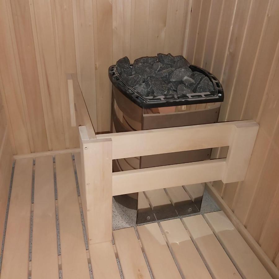Guesthouse Of Manoni Ratiani Mestia Ngoại thất bức ảnh