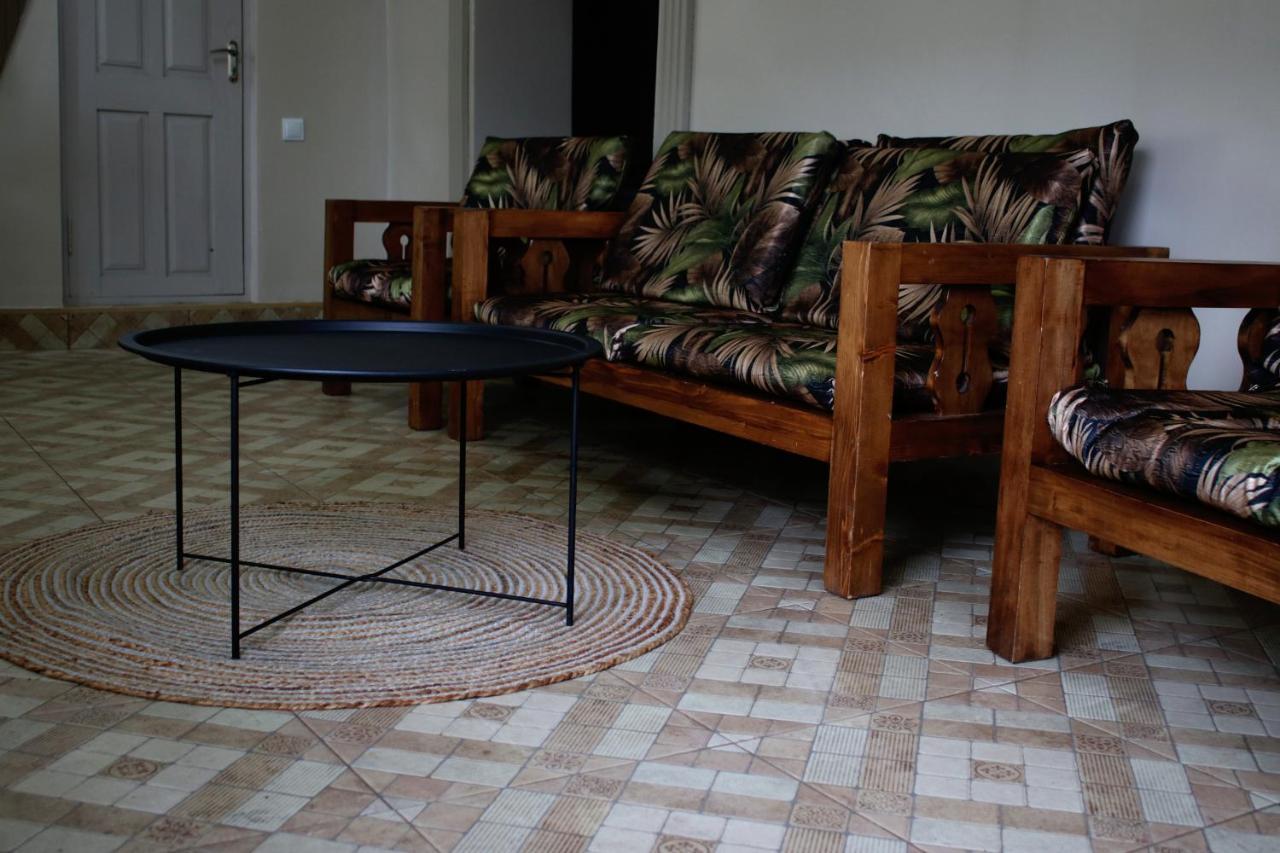 Guesthouse Of Manoni Ratiani Mestia Ngoại thất bức ảnh